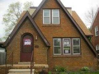 Foreclosed Home - 970 WINCHESTER AVE, 48146
