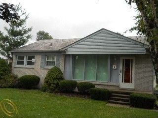 Foreclosed Home - 1801 MYRON AVE, 48146