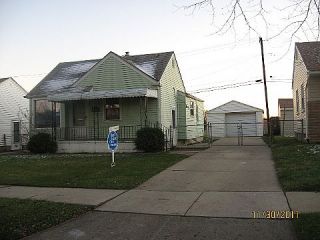 Foreclosed Home - 2031 RICHMOND AVE, 48146