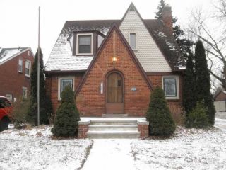Foreclosed Home - 1021 WINCHESTER AVE, 48146