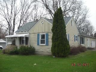 Foreclosed Home - 12001 STARK RD, 48150