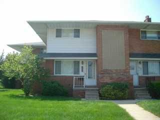 Foreclosed Home - 9823 MIDDLEBELT RD, 48150