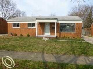 Foreclosed Home - 31038 W CHICAGO ST, 48150