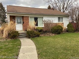 Foreclosed Home - 28288 W CHICAGO ST, 48150