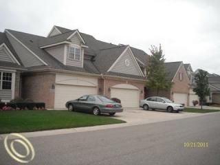 Foreclosed Home - 32959 BROOKSIDE CIR, 48152