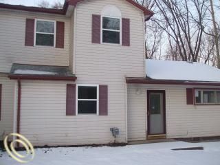 Foreclosed Home - 32330 7 MILE RD, 48152