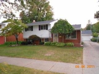 Foreclosed Home - 14615 RICHFIELD ST, 48154