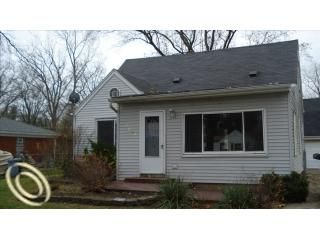 Foreclosed Home - 15669 DEERING ST, 48154