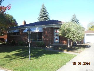 Foreclosed Home - 14007 Arcola St, 48154