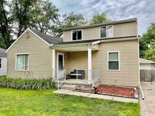 Foreclosed Home - 15813 DEERING ST, 48154