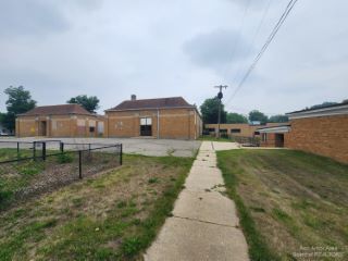 Foreclosed Home - 410 CITY RD, 48158