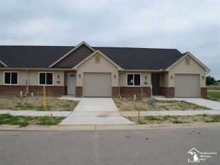Foreclosed Home - 5300 VOLTERRA DR, 48161