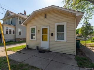 Foreclosed Home - 615 HUBBLE ST, 48161