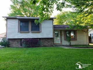 Foreclosed Home - List 100343957
