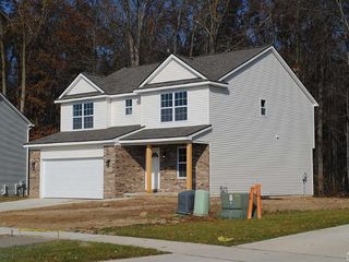 Foreclosed Home - 2155 ARBOR CREEK DR, 48162