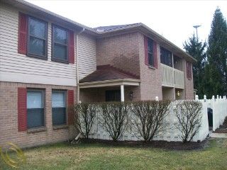 Foreclosed Home - 19115 SURREY LN, 48167