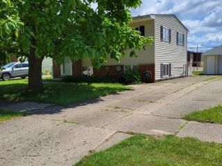 Foreclosed Home - 145 HARTSOUGH ST, 48170