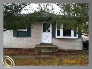 Foreclosed Home - 29062 SPRINGSTEAD ST, 48173