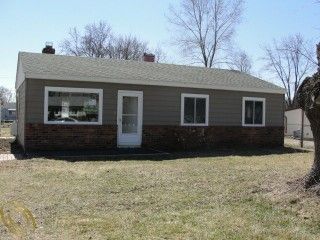 Foreclosed Home - 39249 SUPERIOR ST, 48174