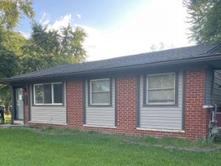 Foreclosed Home - 15550 HARRISON, 48174