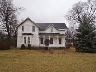 Foreclosed Home - 60100 E 8 MILE RD, 48178