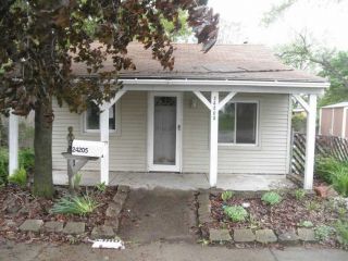 Foreclosed Home - 24205 BEVERLY RD, 48180