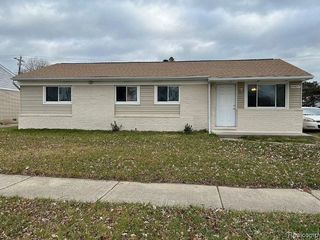 Foreclosed Home - 15037 KERSTYN ST, 48180