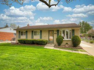 Foreclosed Home - 14405 ZIEGLER ST, 48180