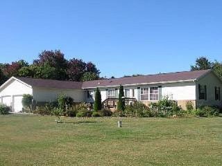 Foreclosed Home - 9011 SECOR RD, 48182