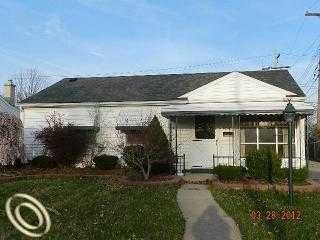 Foreclosed Home - 3202 N STELLA CT, 48183