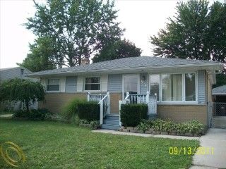 Foreclosed Home - 4020 HAYES ST, 48184