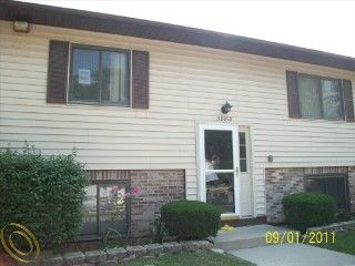 Foreclosed Home - 38050 HIXFORD PL, 48185