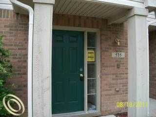 Foreclosed Home - 535 BROOKFIELD DR, 48185