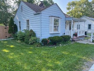 Foreclosed Home - 7531 N INKSTER RD, 48185