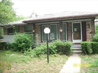 Foreclosed Home - 4615 JULIUS BLVD, 48186