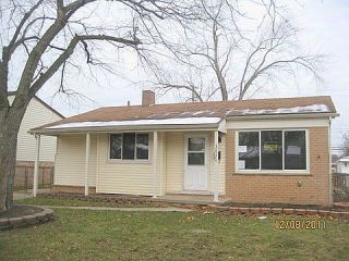 Foreclosed Home - 30520 HIVELEY ST, 48186