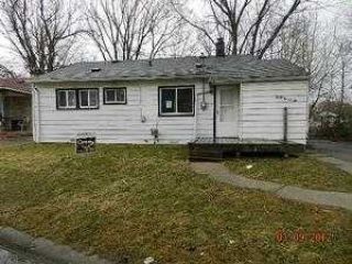 Foreclosed Home - 32610 MONTMORENCY ST, 48186