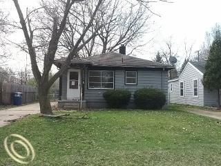 Foreclosed Home - 35043 HAZELWOOD ST, 48186
