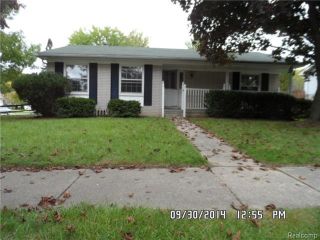 Foreclosed Home - 39205 Maes St, 48186
