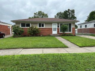 Foreclosed Home - 1395 WESTCHESTER ST, 48186