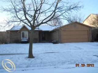 Foreclosed Home - 41669 GREENWOOD DR, 48187