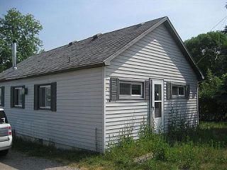 Foreclosed Home - 307 E SHORE DR, 48189