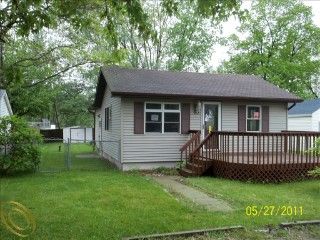 Foreclosed Home - 9211 HILLCREST RD, 48189