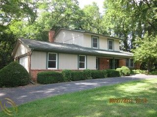Foreclosed Home - 9490 LAKE CREST DR, 48189