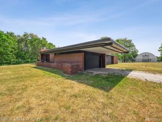 Foreclosed Home - 8135 KEARNEY RD, 48189