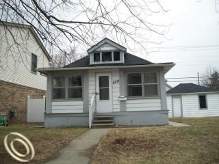 Foreclosed Home - 408 CLINTON ST, 48192