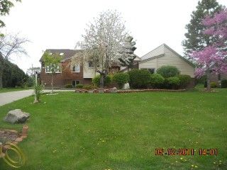Foreclosed Home - 18292 YORKSHIRE DR, 48193