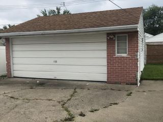 Foreclosed Home - 18285 KOESTER ST, 48193