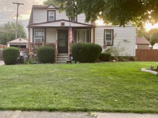 Foreclosed Home - 14962 FAIRGROVE ST, 48195