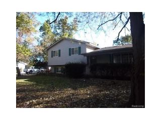 Foreclosed Home - 7435 Bunton Rd, 48197